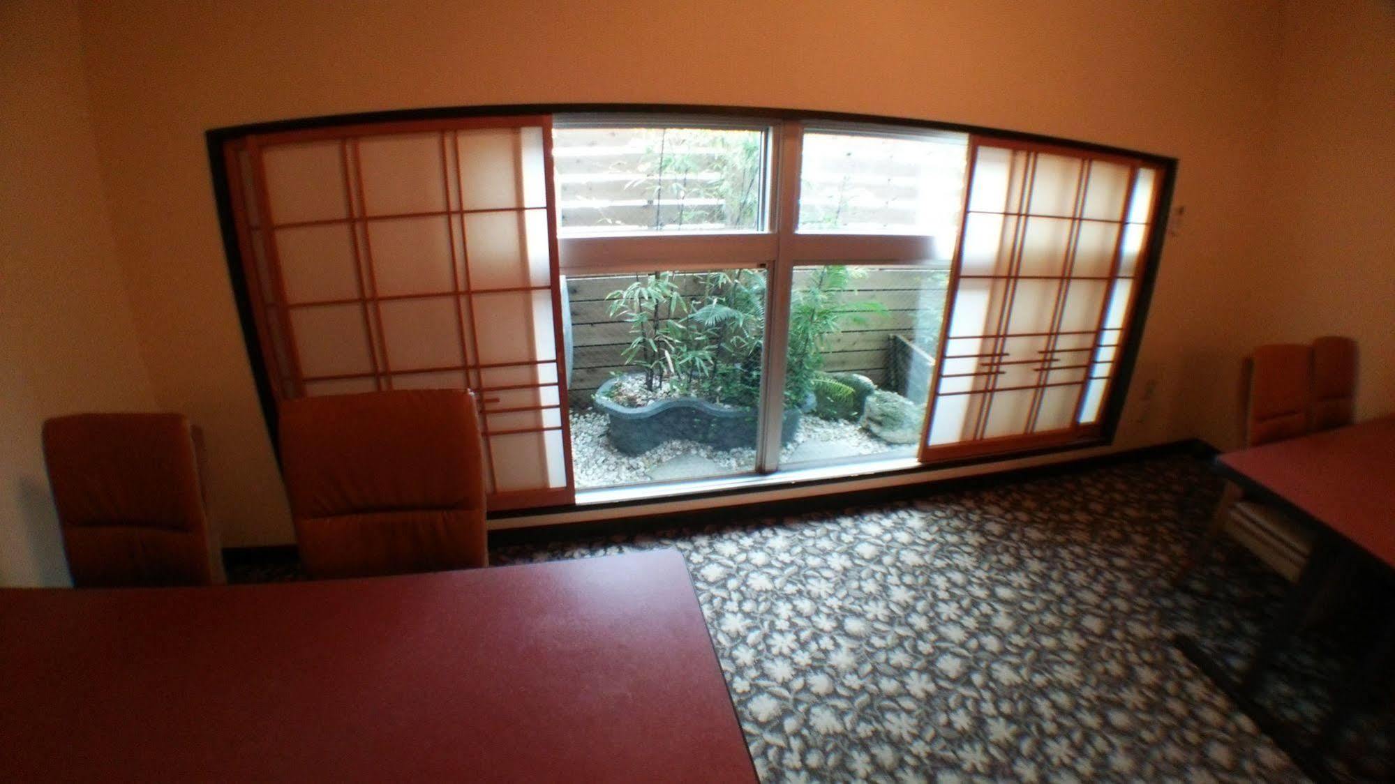 Yurakuan Miyazaki Hotell Exteriör bild